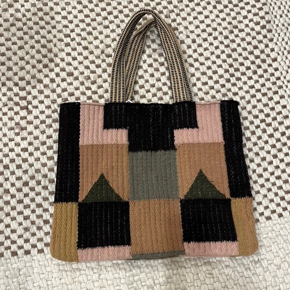 Bette geometric women’s tote bag - Picture 1 of 6